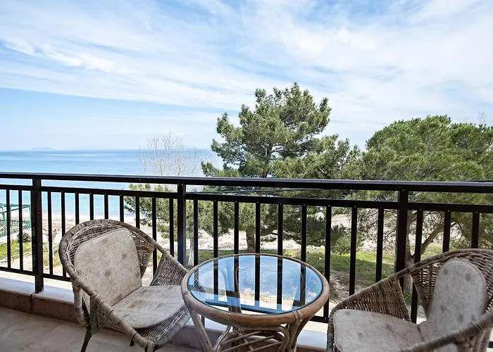Ragia Beach Apartment